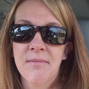 Meet your Posher, Bethany